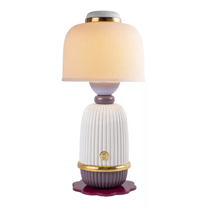 Lladro 1024148 Simsiz lampa "Kokeshi"