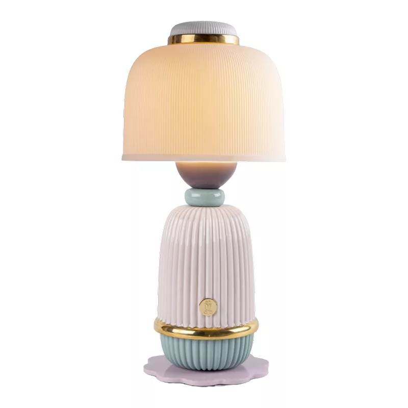Lladro 1024146 Simsiz lampa "Kokeshi"