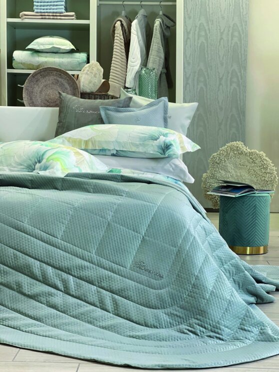 Blumarine 10103071946 Yataq örtüyü